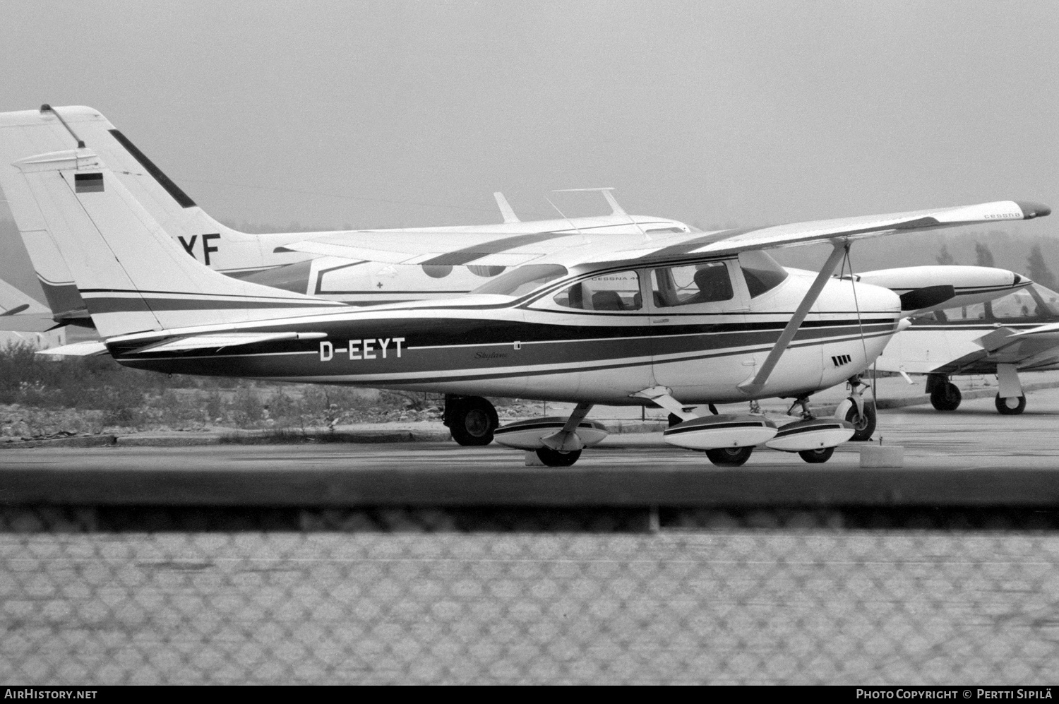 Aircraft Photo of D-EEYT | Cessna 182P Skylane II | AirHistory.net #304199