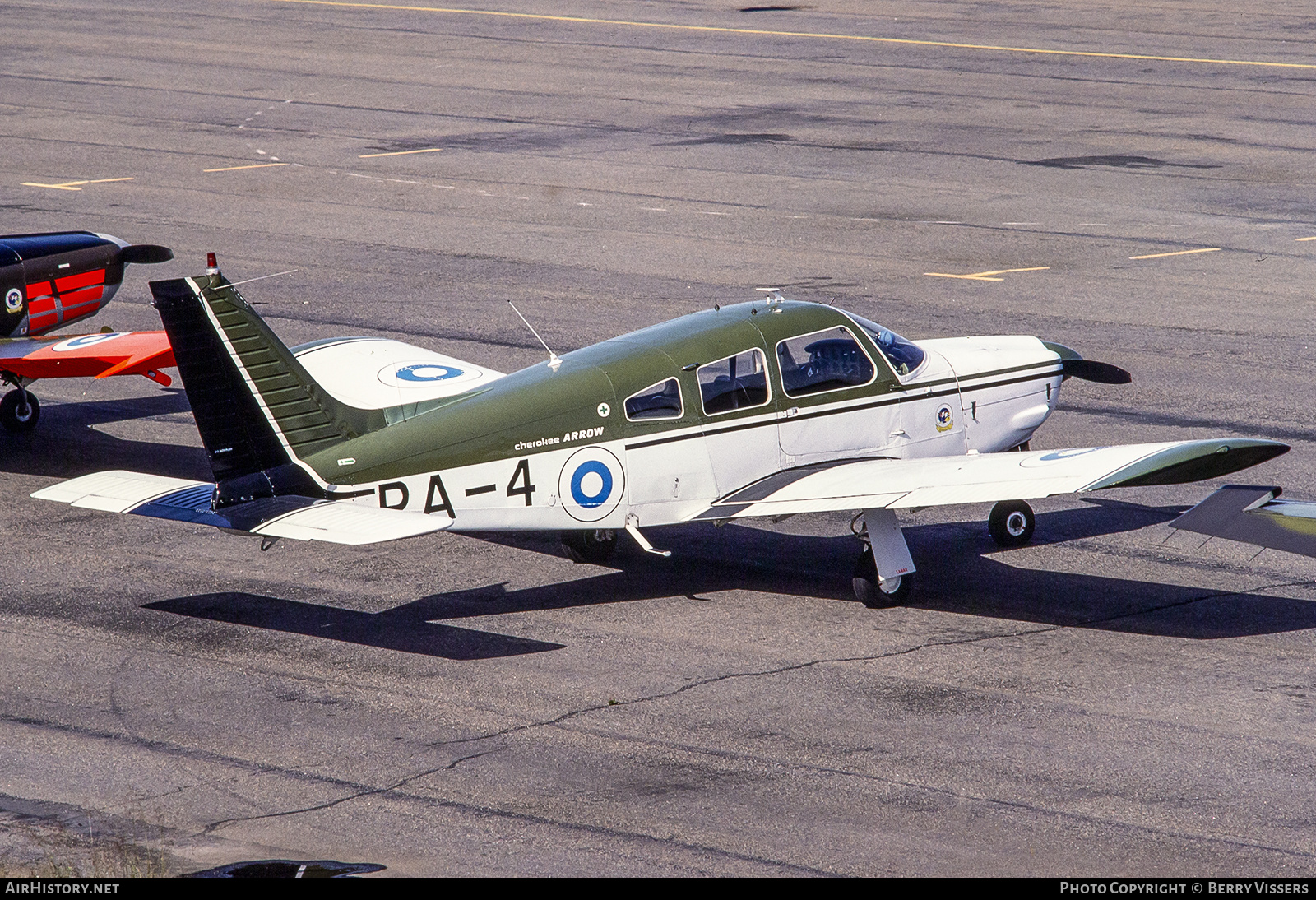 Aircraft Photo of PA-4 | Piper PA-28R-200 Cherokee Arrow II | Finland - Air Force | AirHistory.net #304341