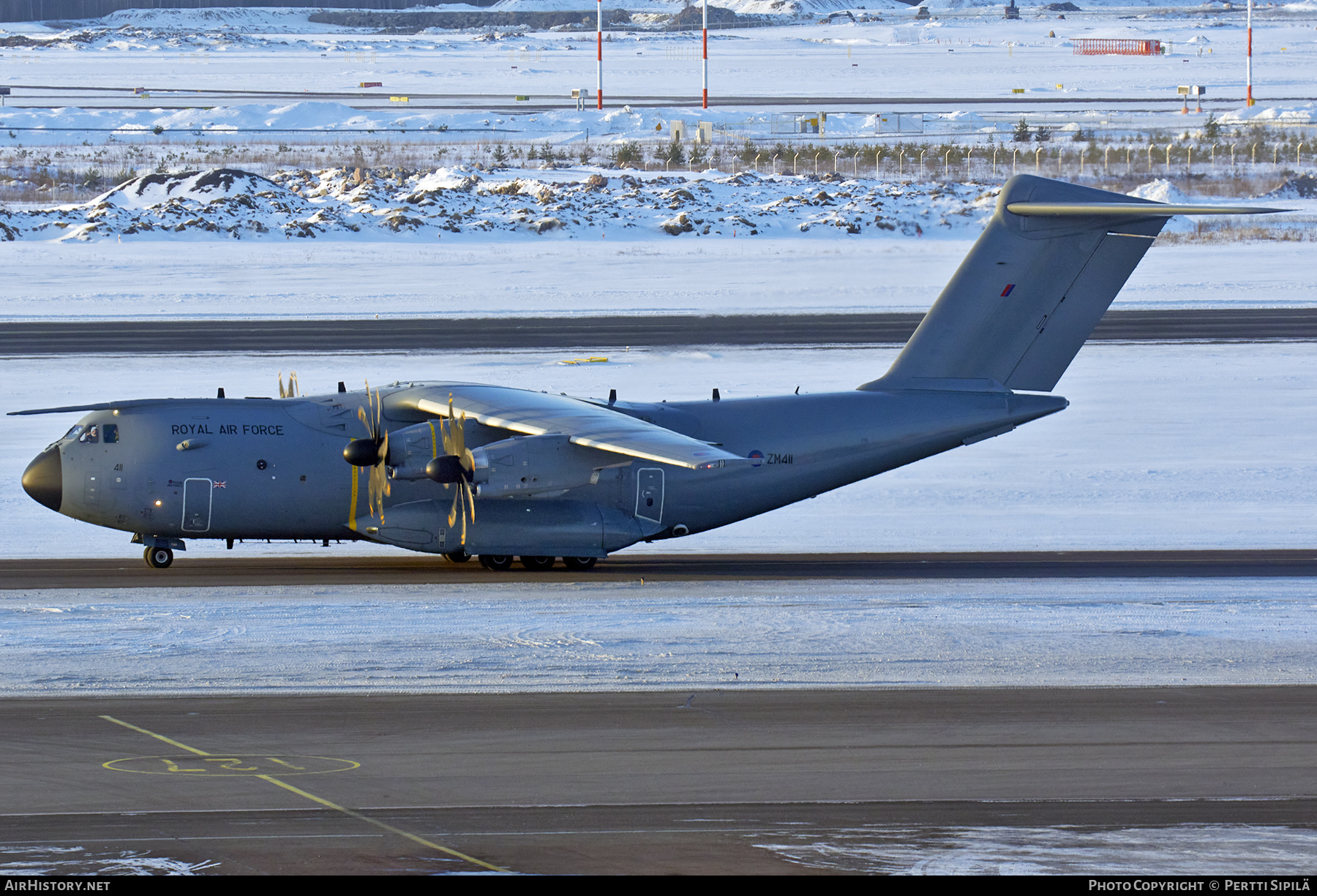 Aircraft Photo of ZM411 | Airbus A400M Atlas C1 | UK - Air Force | AirHistory.net #304395