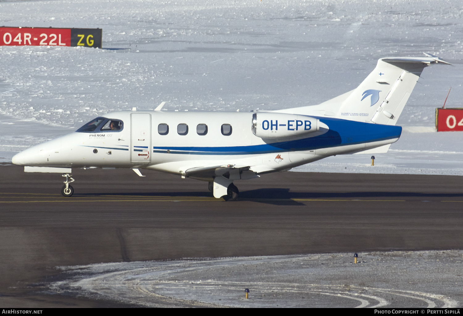 Aircraft Photo of OH-EPB | Embraer EMB-500 Phenom 100 | Suomen Ilmailuopisto - Finnish Aviation Academy | AirHistory.net #304400