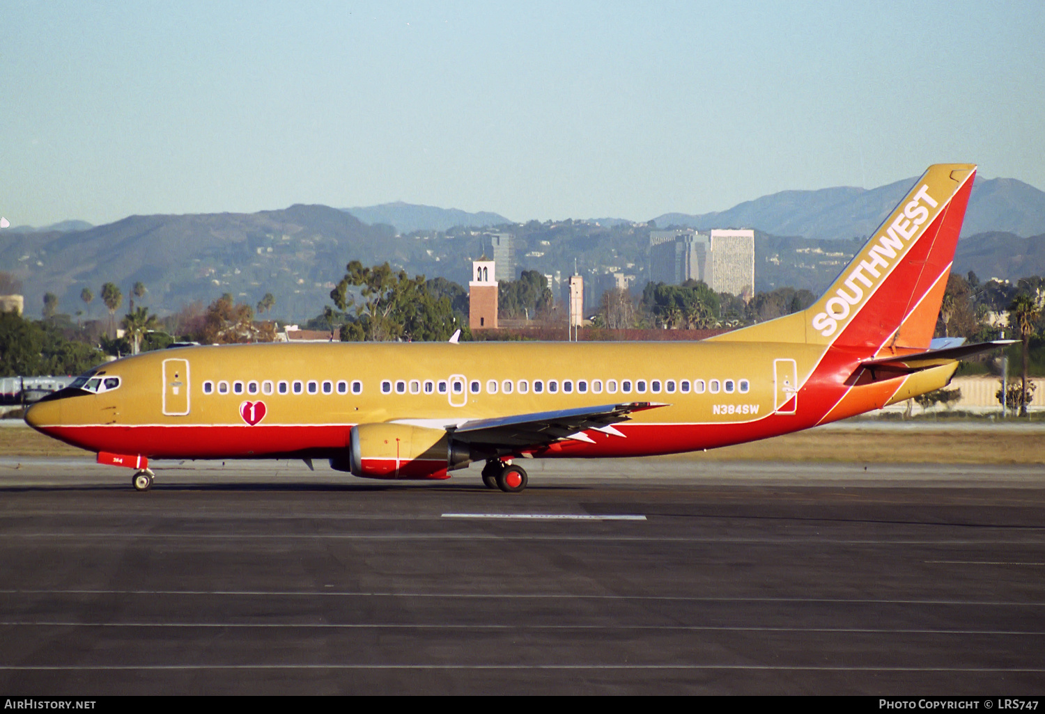 Aircraft Photo of N384SW | Boeing 737-3H4 | Southwest Airlines | AirHistory.net #304414