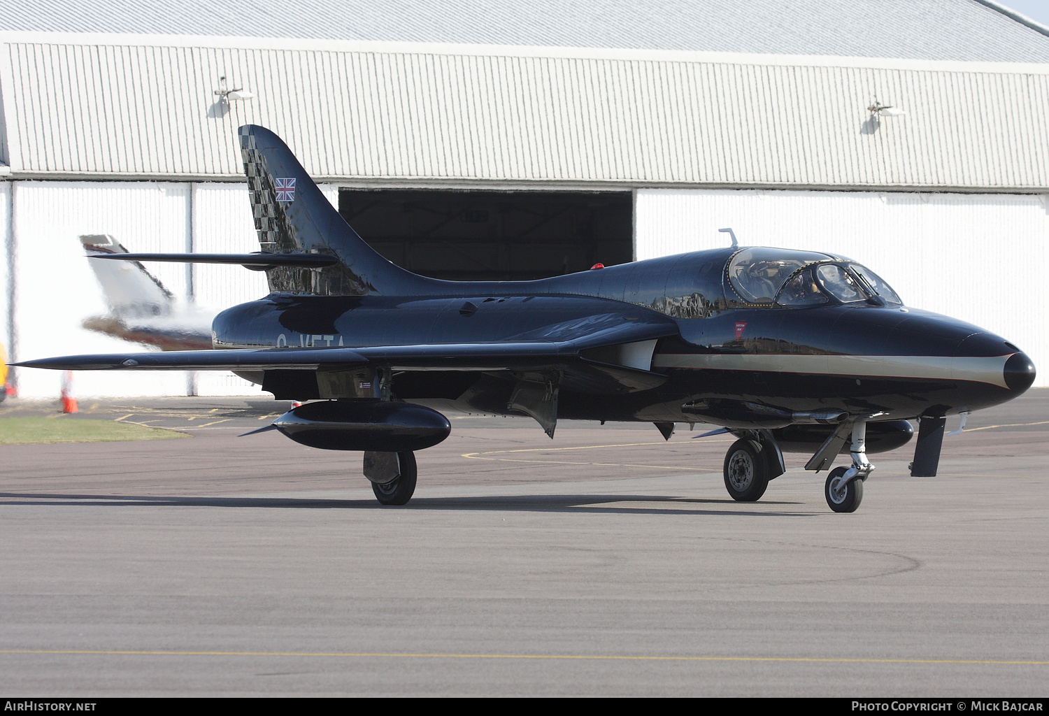 Aircraft Photo of G-VETA | Hawker Hunter T7 | AirHistory.net #304420