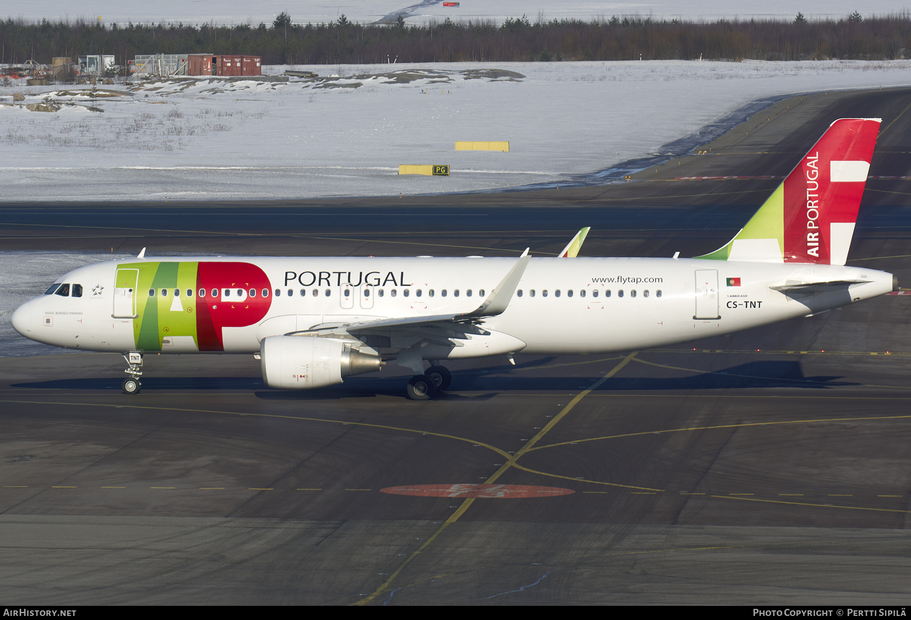 Aircraft Photo of CS-TNT | Airbus A320-214 | TAP Air Portugal | AirHistory.net #304457