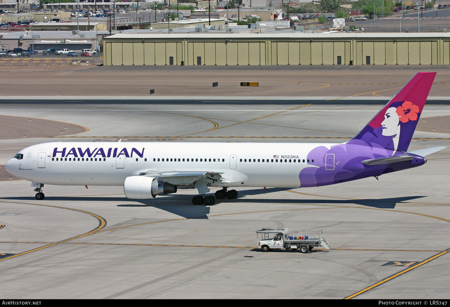 Aircraft Photo of N583HA | Boeing 767-33A/ER | Hawaiian Airlines | AirHistory.net #304497