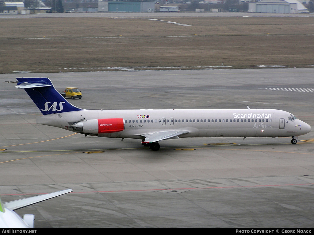Aircraft Photo of LN-ROZ | McDonnell Douglas MD-87 (DC-9-87) | Scandinavian Airlines - SAS | AirHistory.net #304542