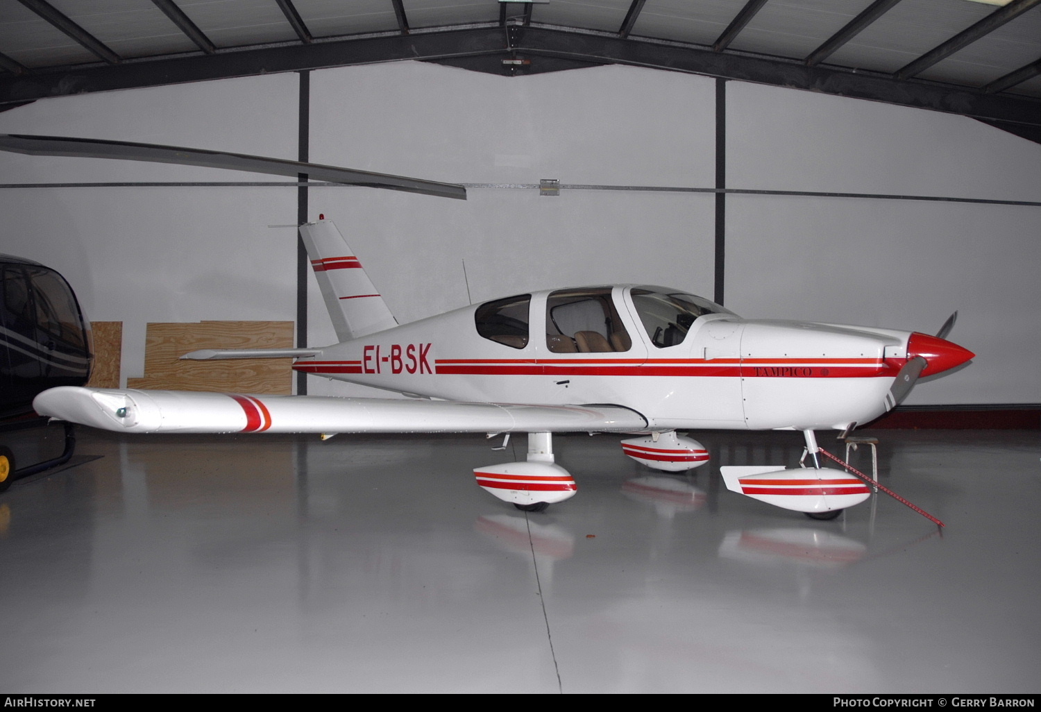 Aircraft Photo of EI-BSK | Socata TB-9 Tampico | AirHistory.net #304573