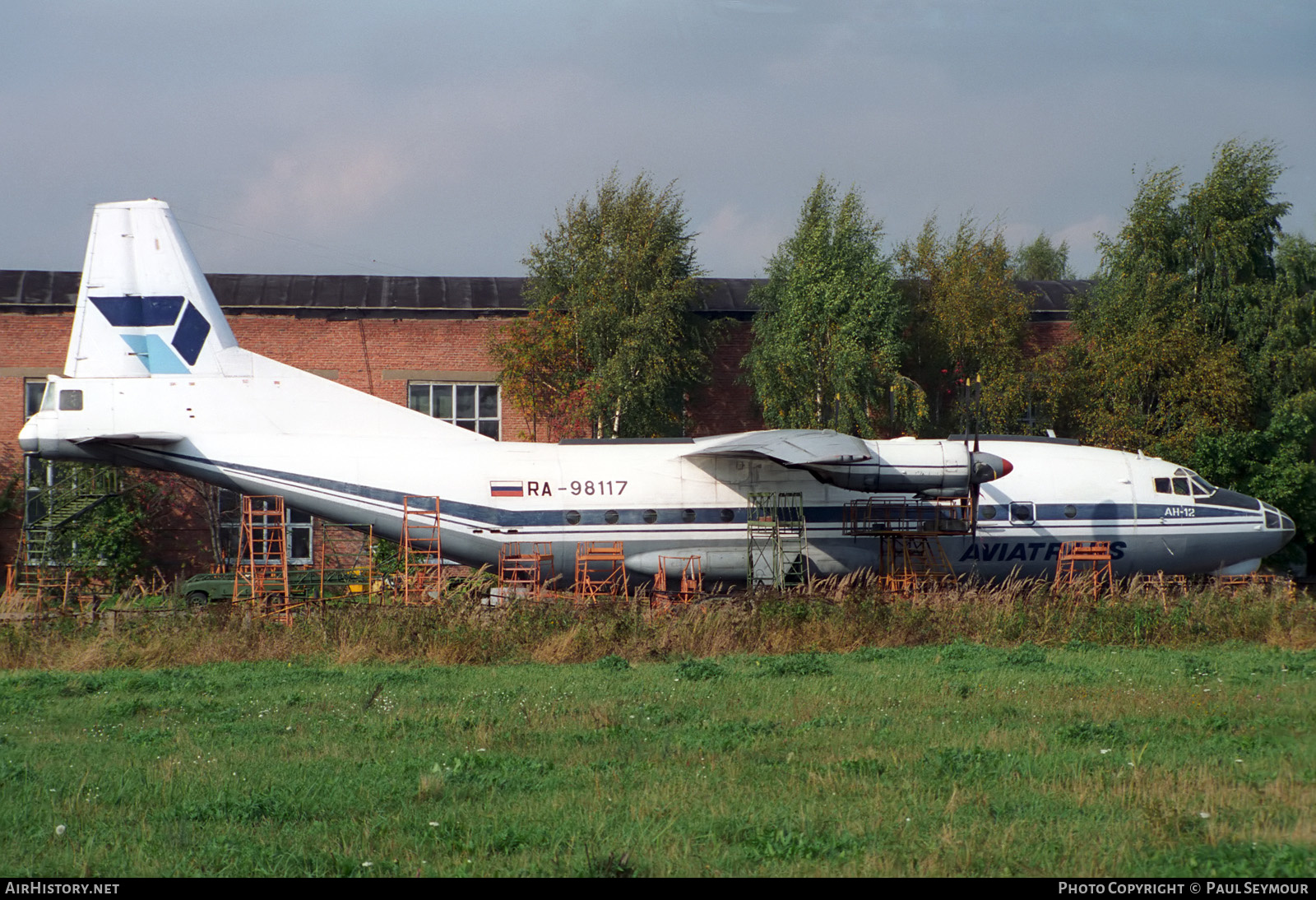Aircraft Photo of RA-98117 | Antonov An-12B | Aviatrans | AirHistory.net #304703