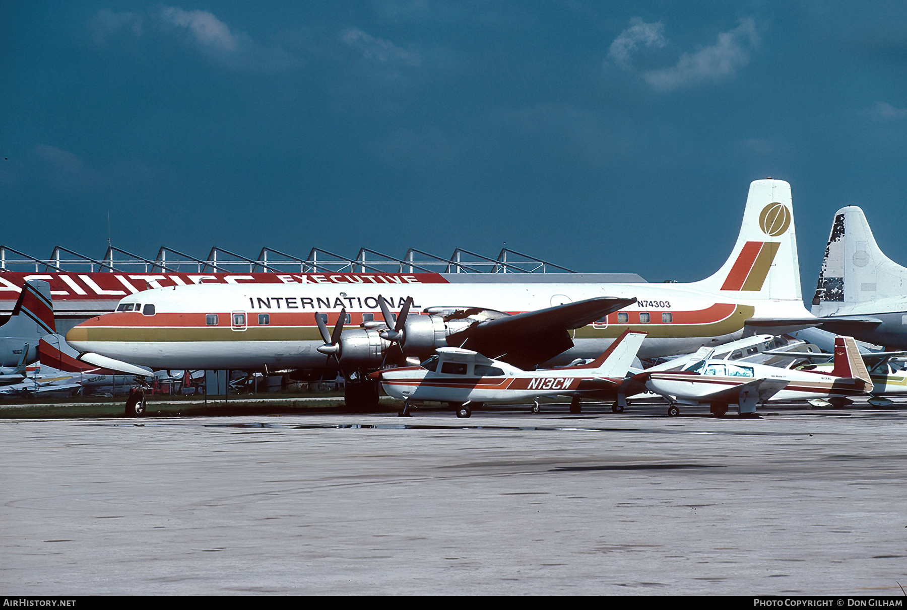 Aircraft Photo of N74303 | Douglas DC-7C | Club International | AirHistory.net #304741