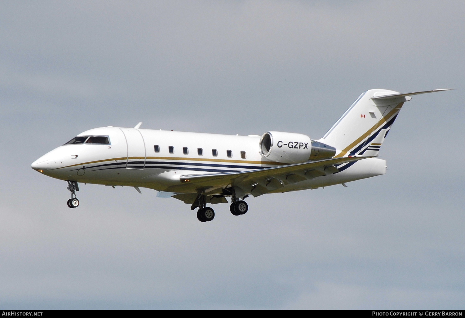 Aircraft Photo of C-GZPX | Bombardier Challenger 604 (CL-600-2B16) | AirHistory.net #304776
