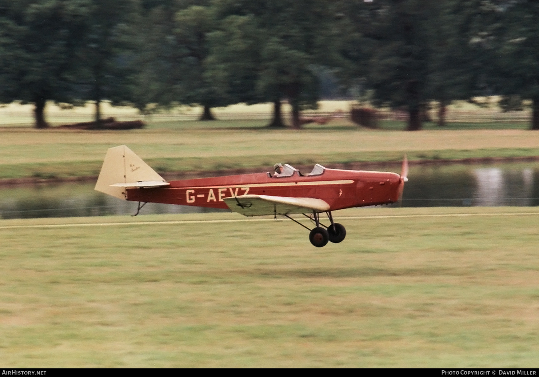 Aircraft Photo of G-AEVZ | British Aircraft L25C Swallow II | AirHistory.net #304780