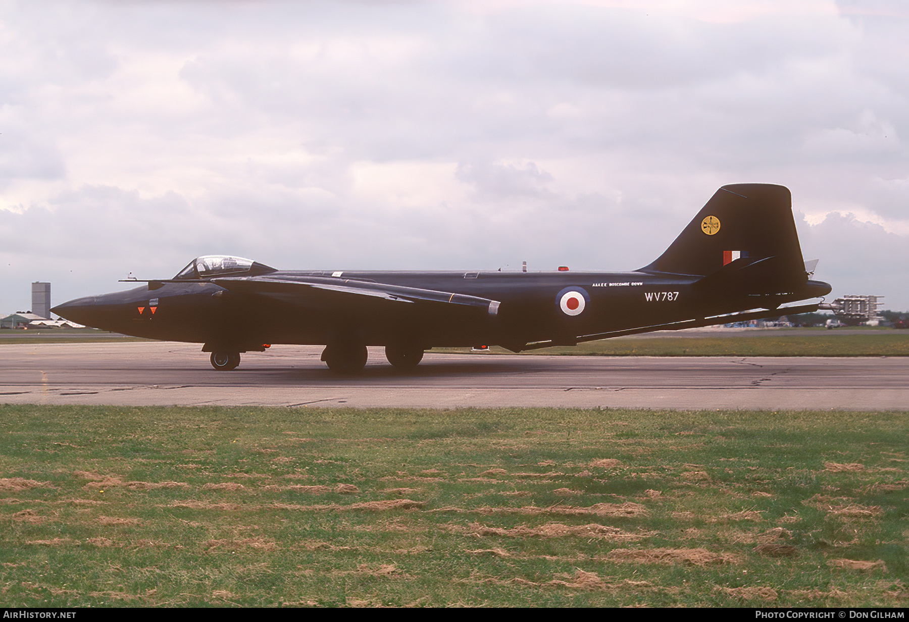 Aircraft Photo of WV787 | English Electric Canberra B(I)8 | UK - Air Force | AirHistory.net #304881