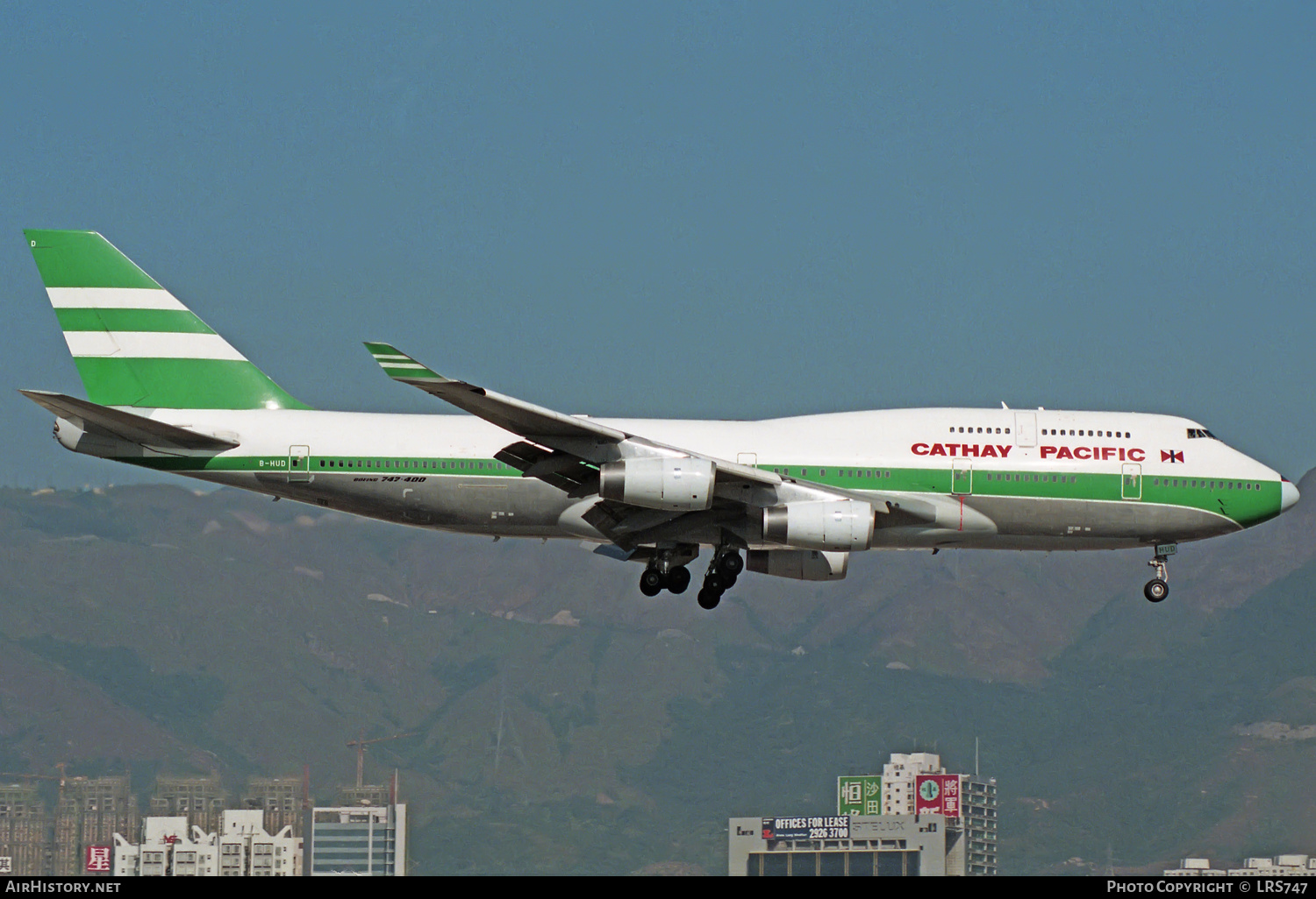 Aircraft Photo of B-HUD | Boeing 747-467 | Cathay Pacific Airways | AirHistory.net #304900