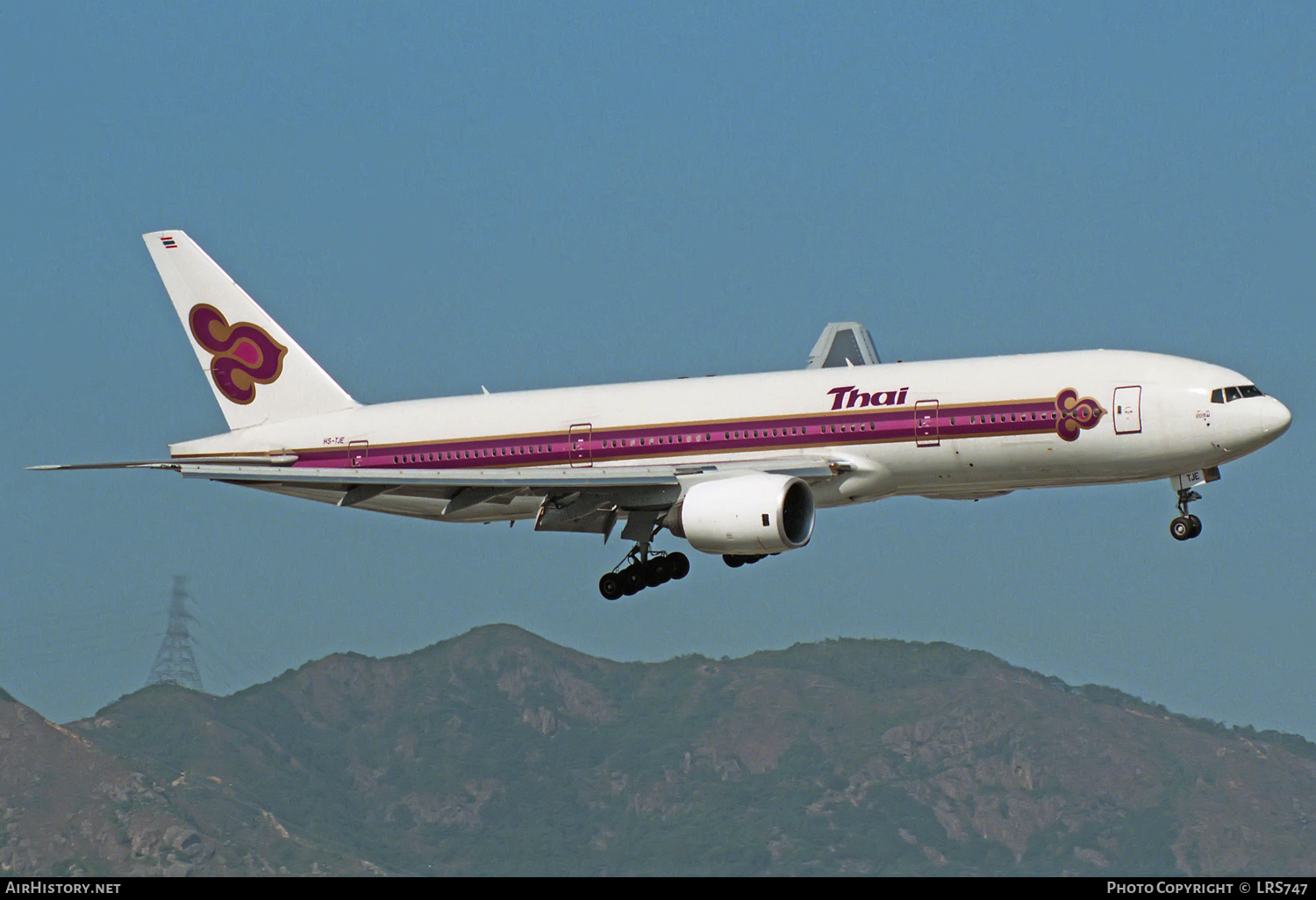 Aircraft Photo of HS-TJE | Boeing 777-2D7 | Thai Airways International | AirHistory.net #304901