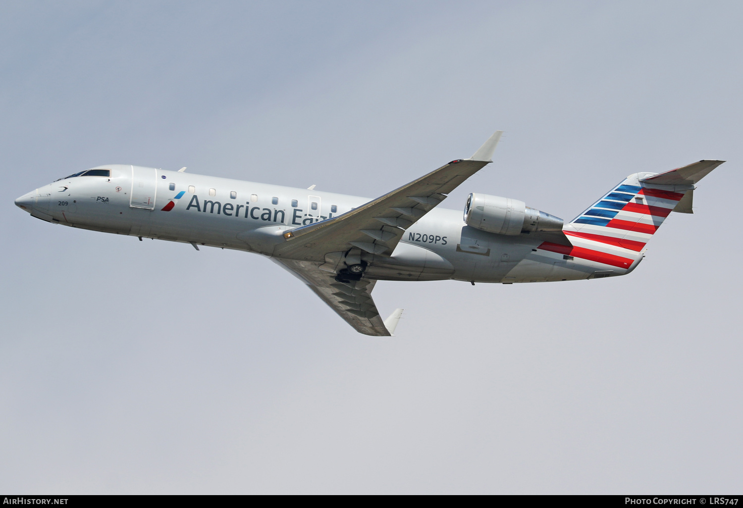 Aircraft Photo of N209PS | Bombardier CRJ-200ER (CL-600-2B19) | American Eagle | AirHistory.net #304971