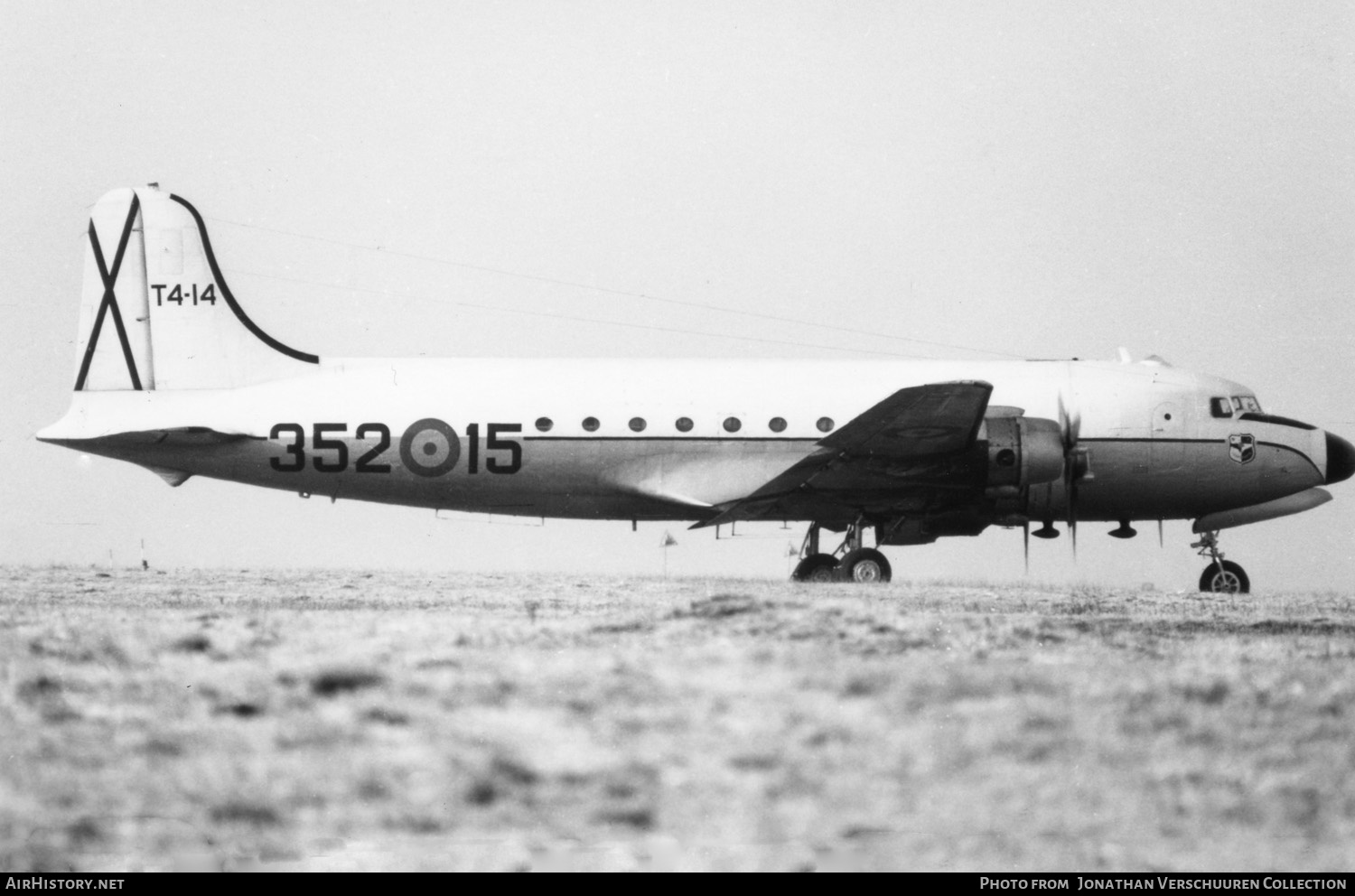 Aircraft Photo of T4-14 | Douglas C-54D Skymaster | Spain - Air Force | AirHistory.net #305014