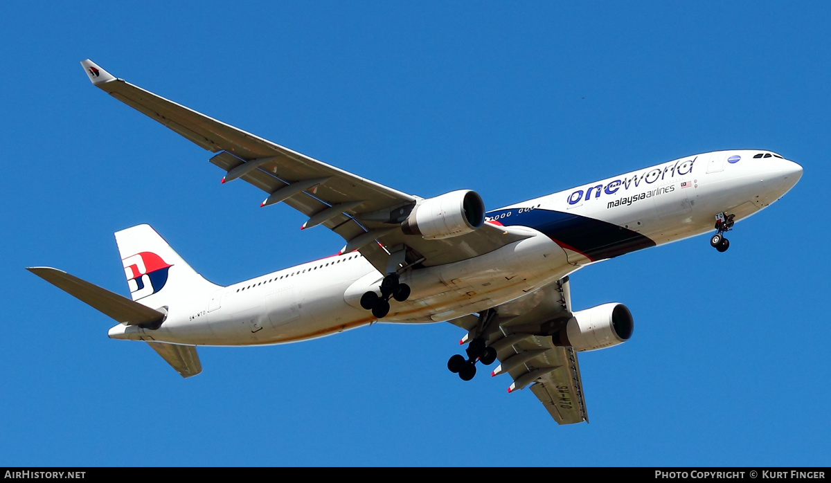 Aircraft Photo of 9M-MTO | Airbus A330-323 | Malaysia Airlines | AirHistory.net #305097