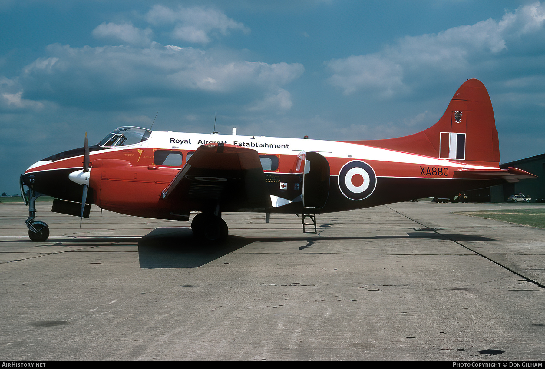 Aircraft Photo of XA880 | De Havilland D.H. 104 Devon C2 | UK - Air Force | AirHistory.net #305108