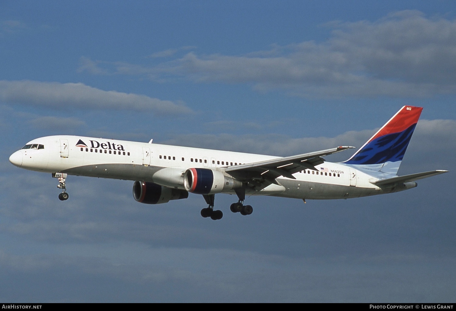 Aircraft Photo of N662DN | Boeing 757-232 | Delta Air Lines | AirHistory.net #305193