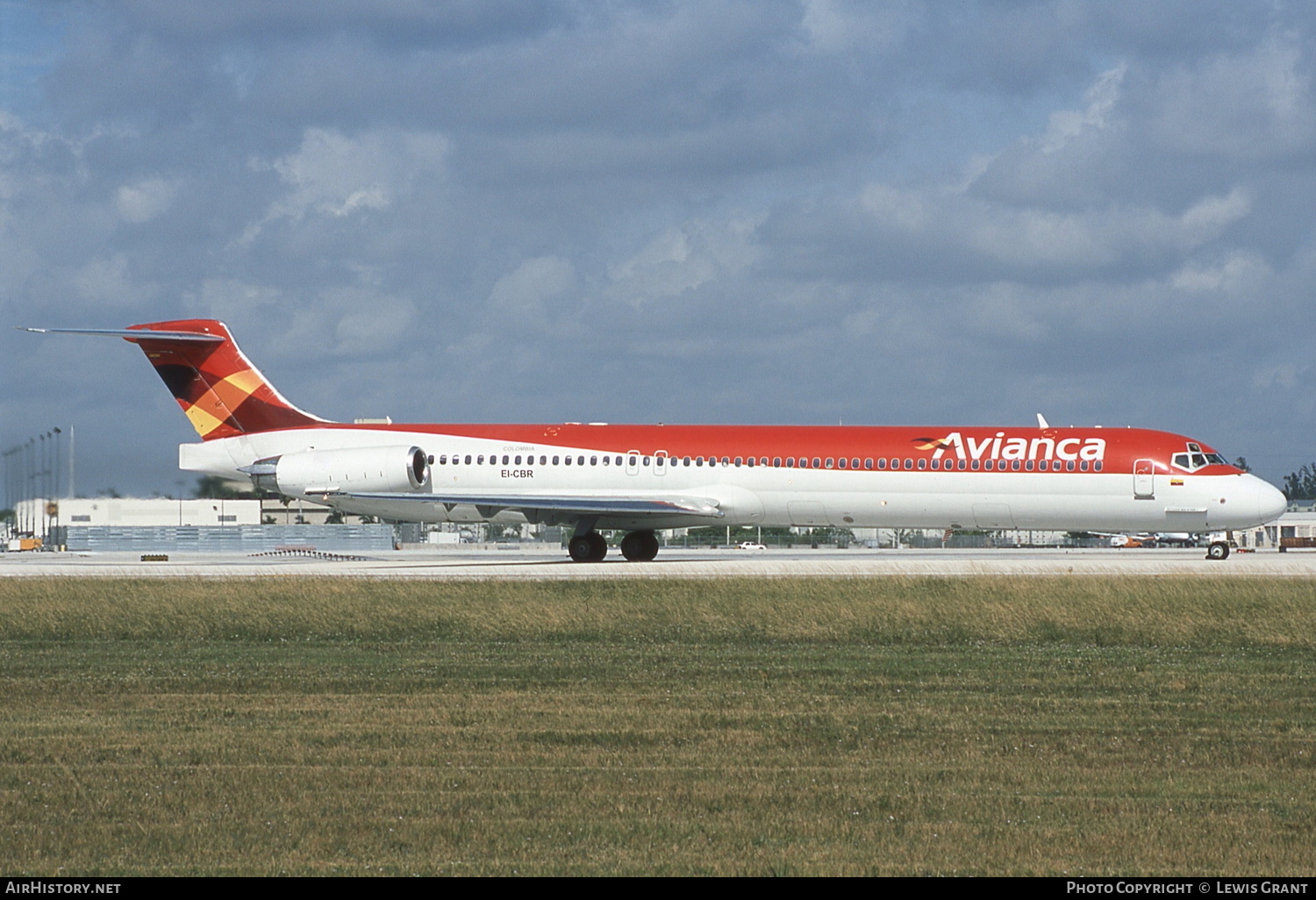 Aircraft Photo of EI-CBR | McDonnell Douglas MD-83 (DC-9-83) | Avianca | AirHistory.net #305253