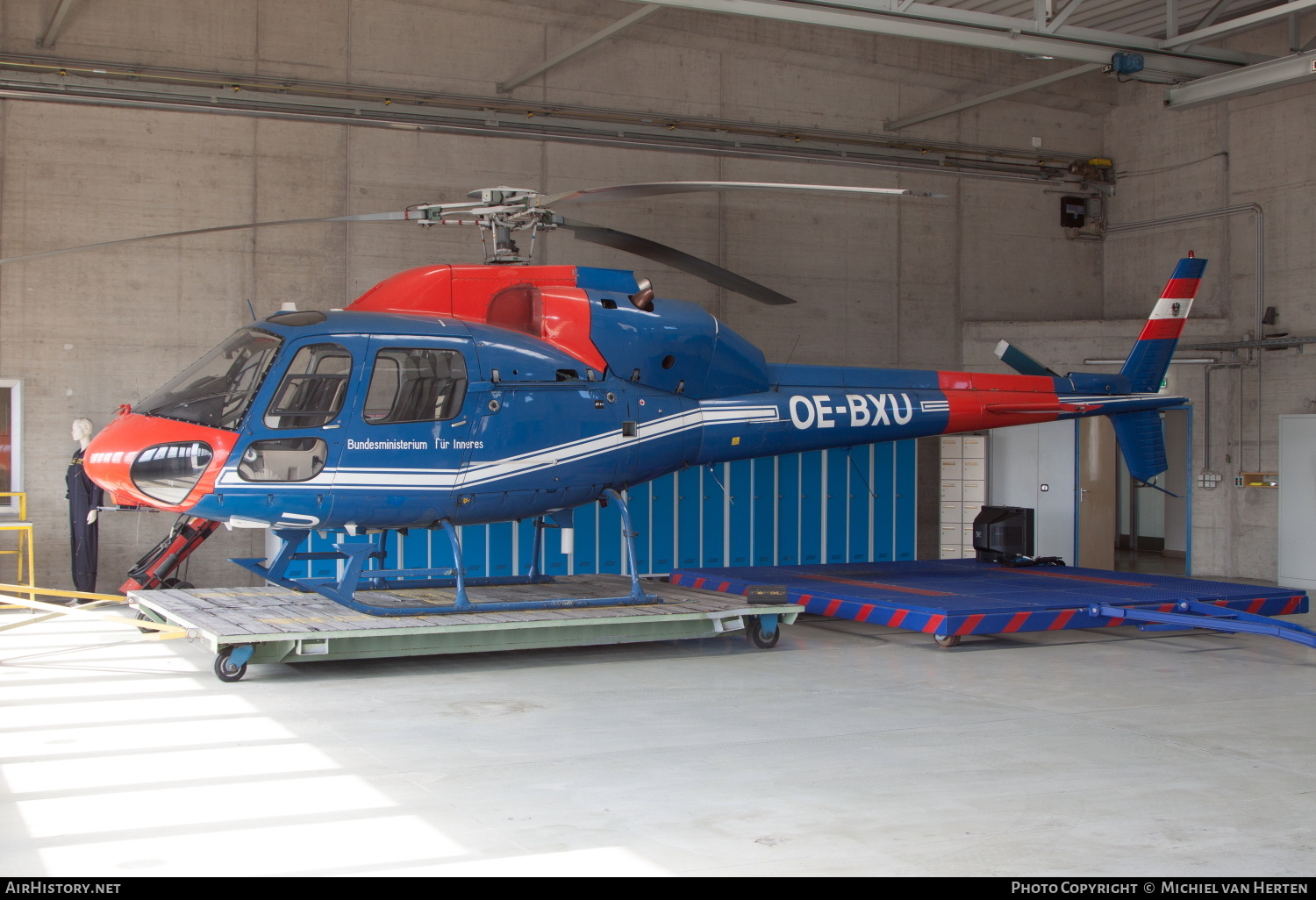 Aircraft Photo of OE-BXU | Aerospatiale AS-355F-2 Ecureuil 2 | Bundesministerium für Inneres | AirHistory.net #305255