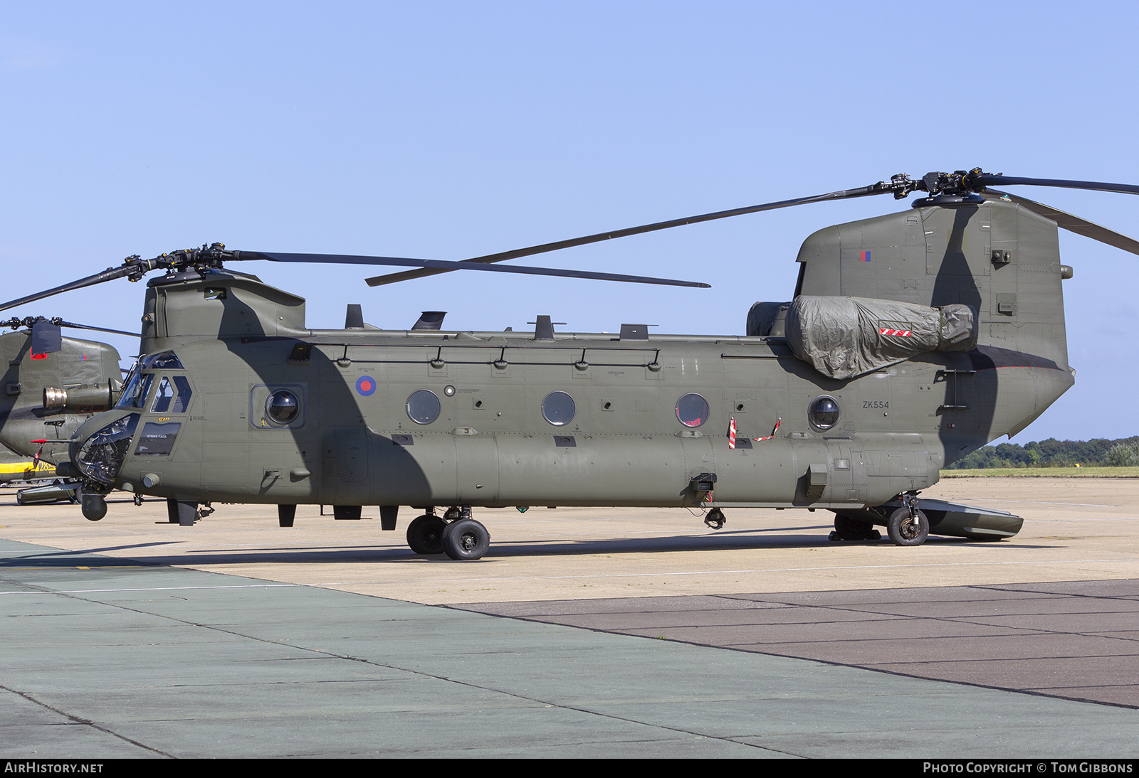 Aircraft Photo of ZK554 | Boeing Chinook HC6 (352) | UK - Air Force | AirHistory.net #305319