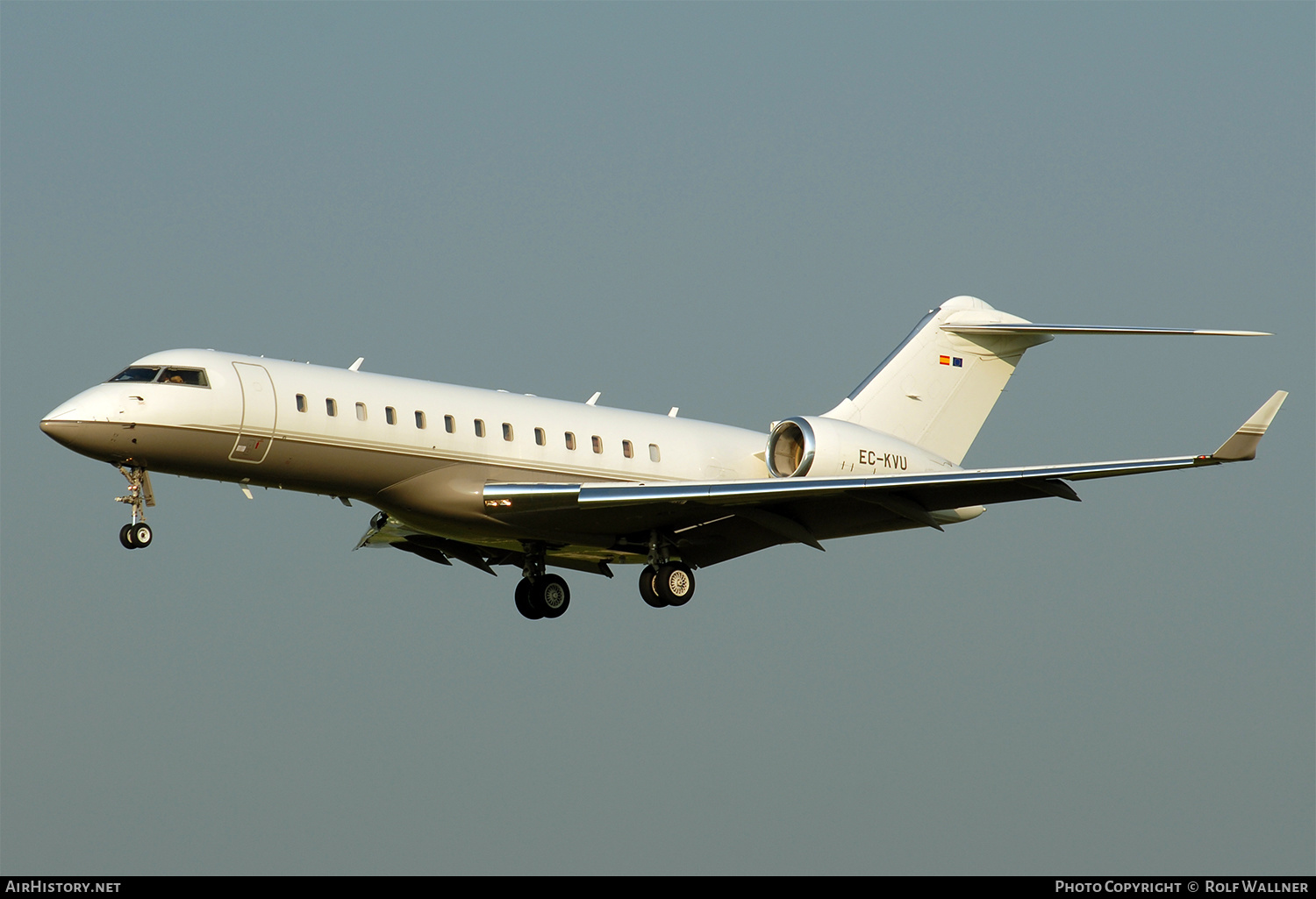 Aircraft Photo of EC-KVU | Bombardier Global Express (BD-700-1A10) | AirHistory.net #305333