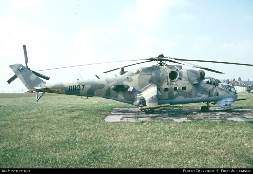 Aircraft Photo of 0837 | Mil Mi-24V | Czechoslovakia - Air Force | AirHistory.net #305352