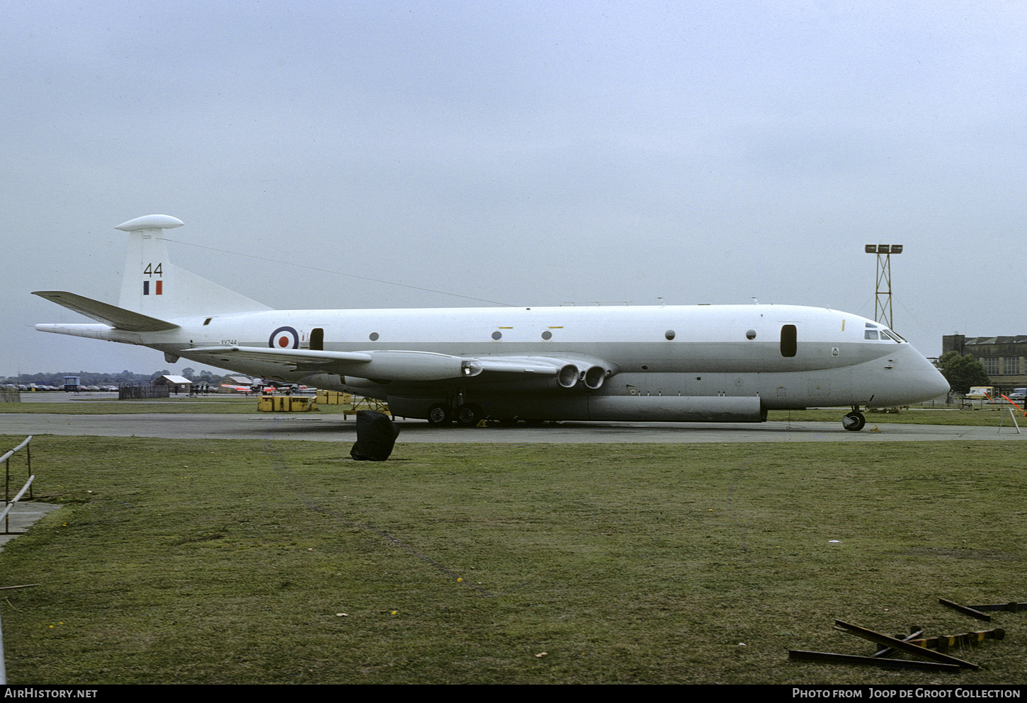Aircraft Photo of XV244 | Hawker Siddeley Nimrod MR1 | UK - Air Force | AirHistory.net #305408
