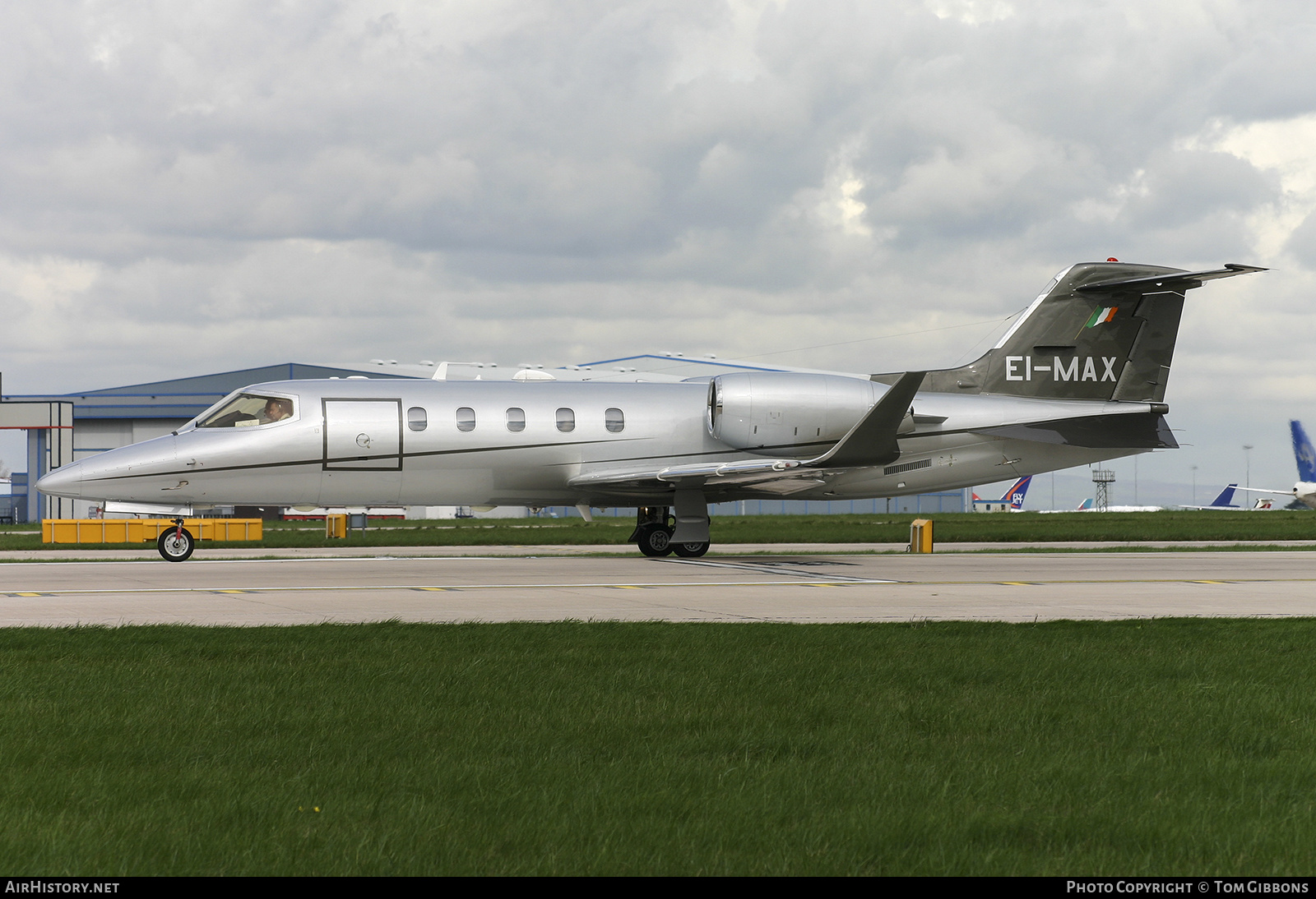 Aircraft Photo of EI-MAX | Learjet 31A | AirHistory.net #305443
