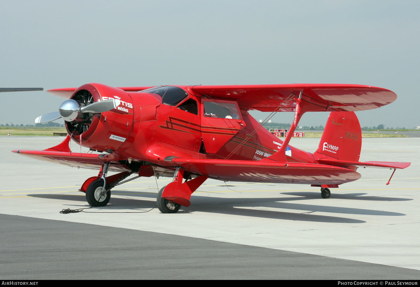 Aircraft Photo of N69H | Beech UC-43 (D17S) | AirHistory.net #305521