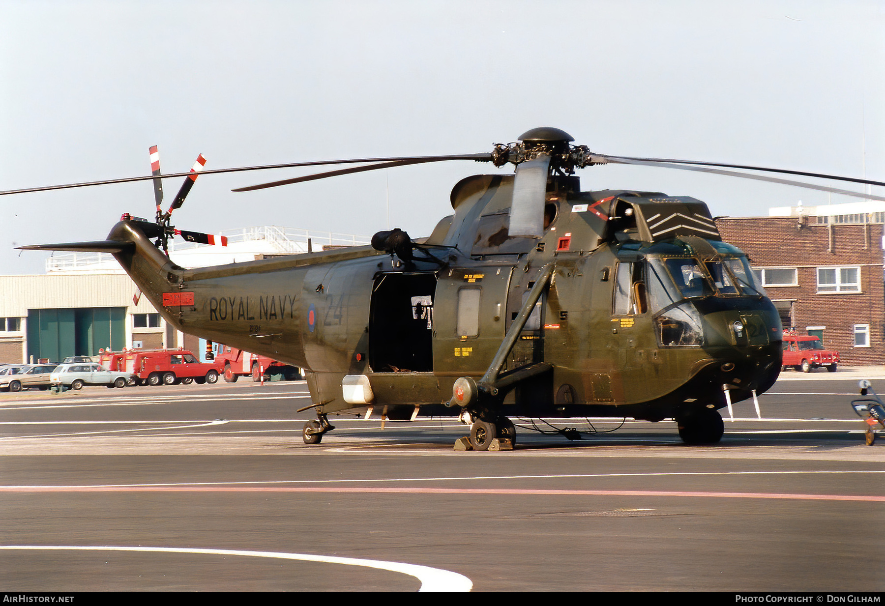 Aircraft Photo of ZF124 | Westland WS-61 Sea King HC4 | UK - Navy | AirHistory.net #305535