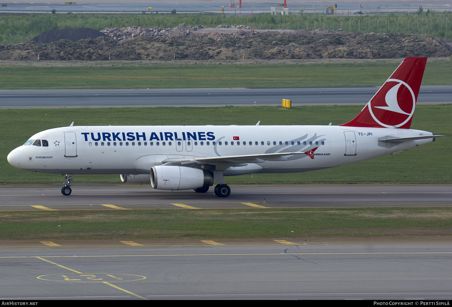 Aircraft Photo of TC-JPI | Airbus A320-232 | Turkish Airlines | AirHistory.net #305575