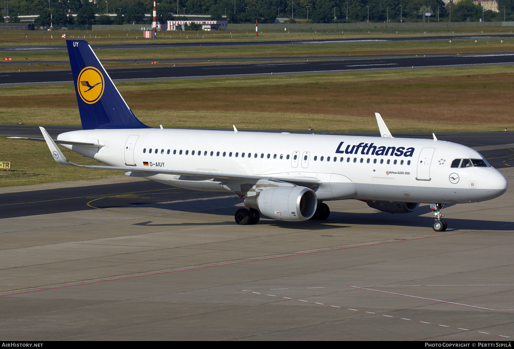 Aircraft Photo of D-AIUY | Airbus A320-214 | Lufthansa | AirHistory.net #305580