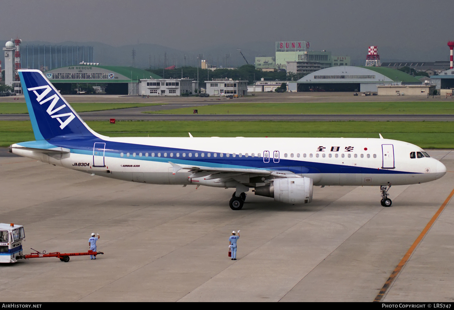 Aircraft Photo of JA8304 | Airbus A320-211 | All Nippon Airways - ANA | AirHistory.net #305630