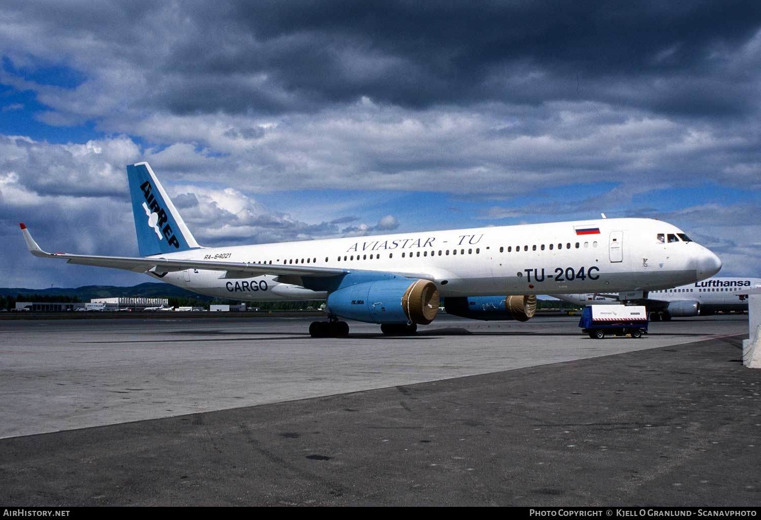 Aircraft Photo of RA-64021 | Tupolev Tu-204S | Aviastar-TU Airlines - ATU Cargo | AirHistory.net #305782