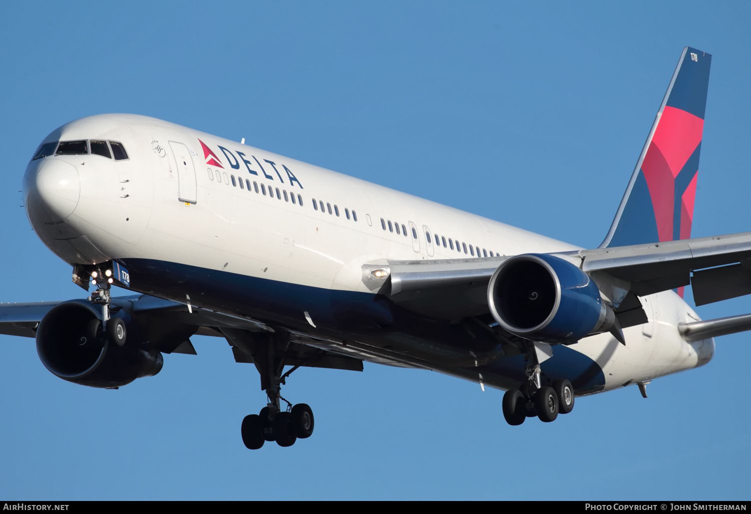 Aircraft Photo of N178DN | Boeing 767-332/ER | Delta Air Lines | AirHistory.net #305811