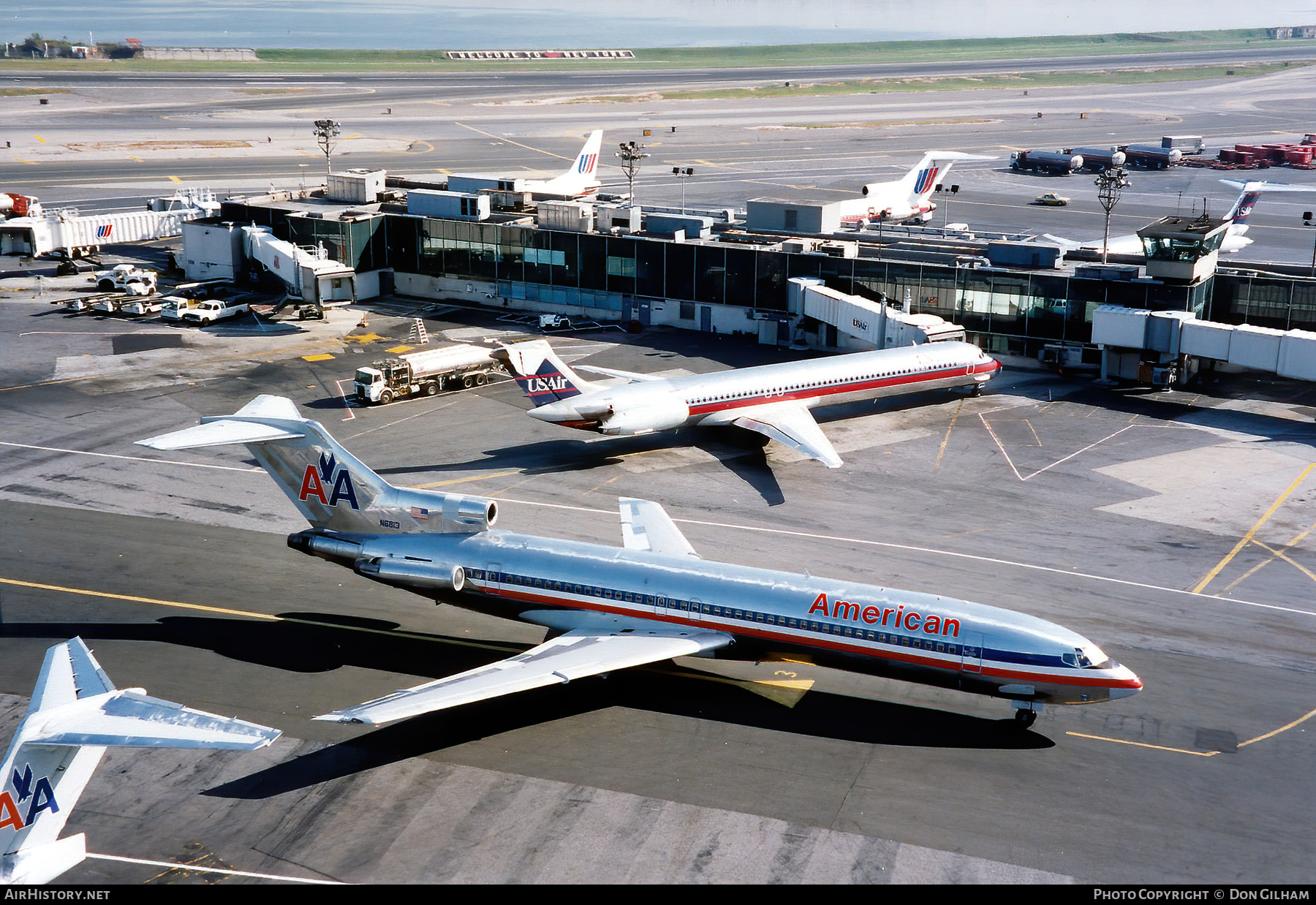Aircraft Photo of N6813 | Boeing 727-223 | American Airlines | AirHistory.net #305846