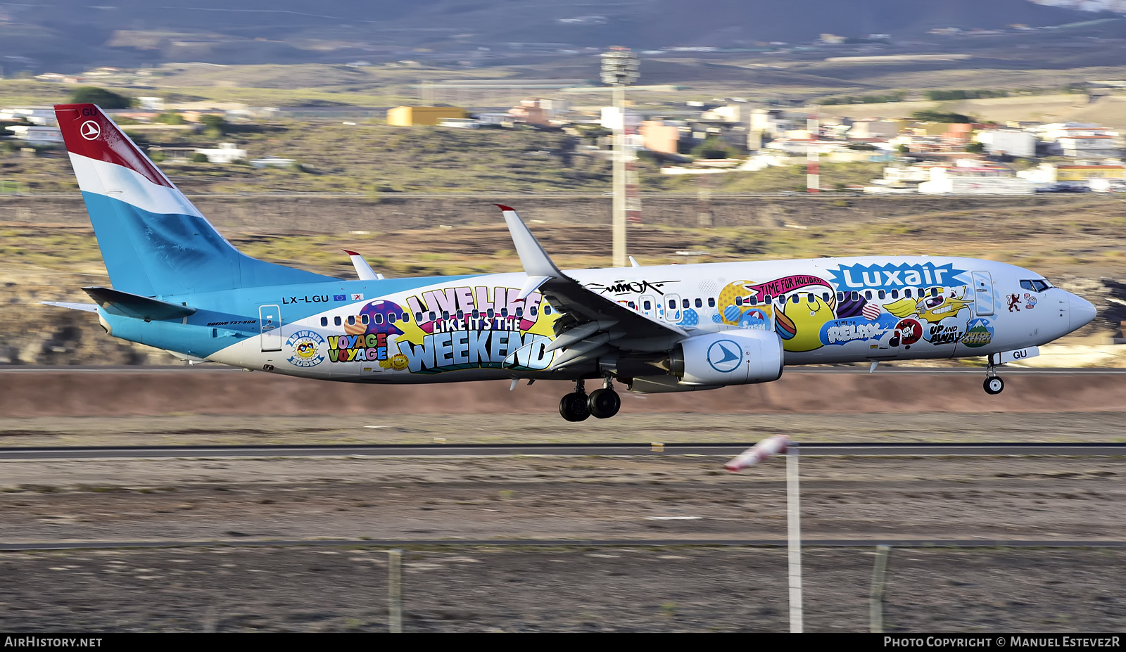 Aircraft Photo of LX-LGU | Boeing 737-8C9 | Luxair | LIVELIFE Like it's the Weekend | AirHistory.net #305901