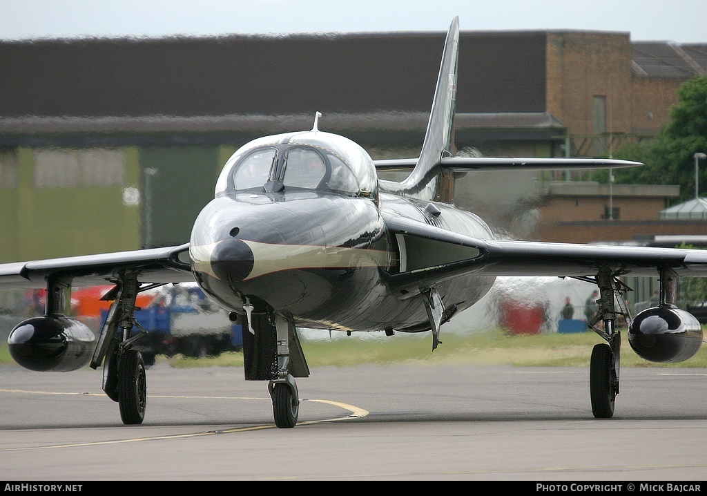 Aircraft Photo of G-VETA | Hawker Hunter T7 | AirHistory.net #305914