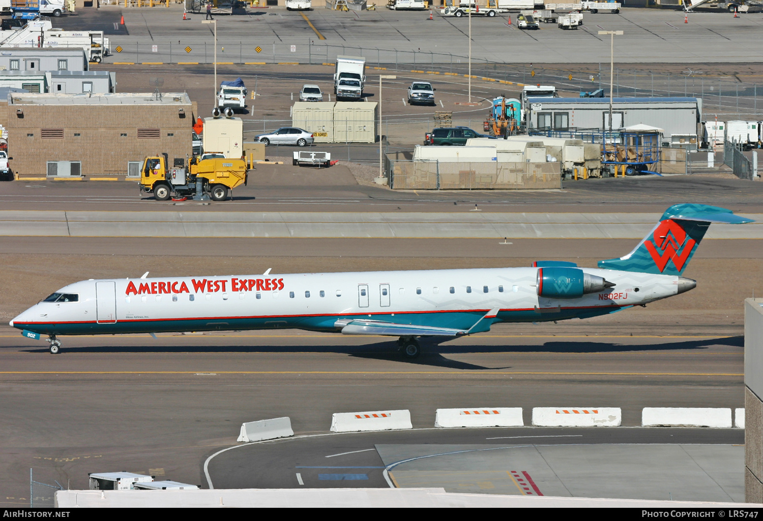 Aircraft Photo of N902FJ | Bombardier CRJ-900ER (CL-600-2D24) | America West Express | AirHistory.net #306000