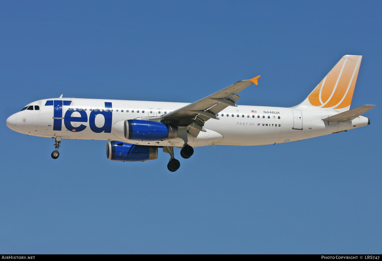 Aircraft Photo of N446UA | Airbus A320-232 | Ted | AirHistory.net #306008