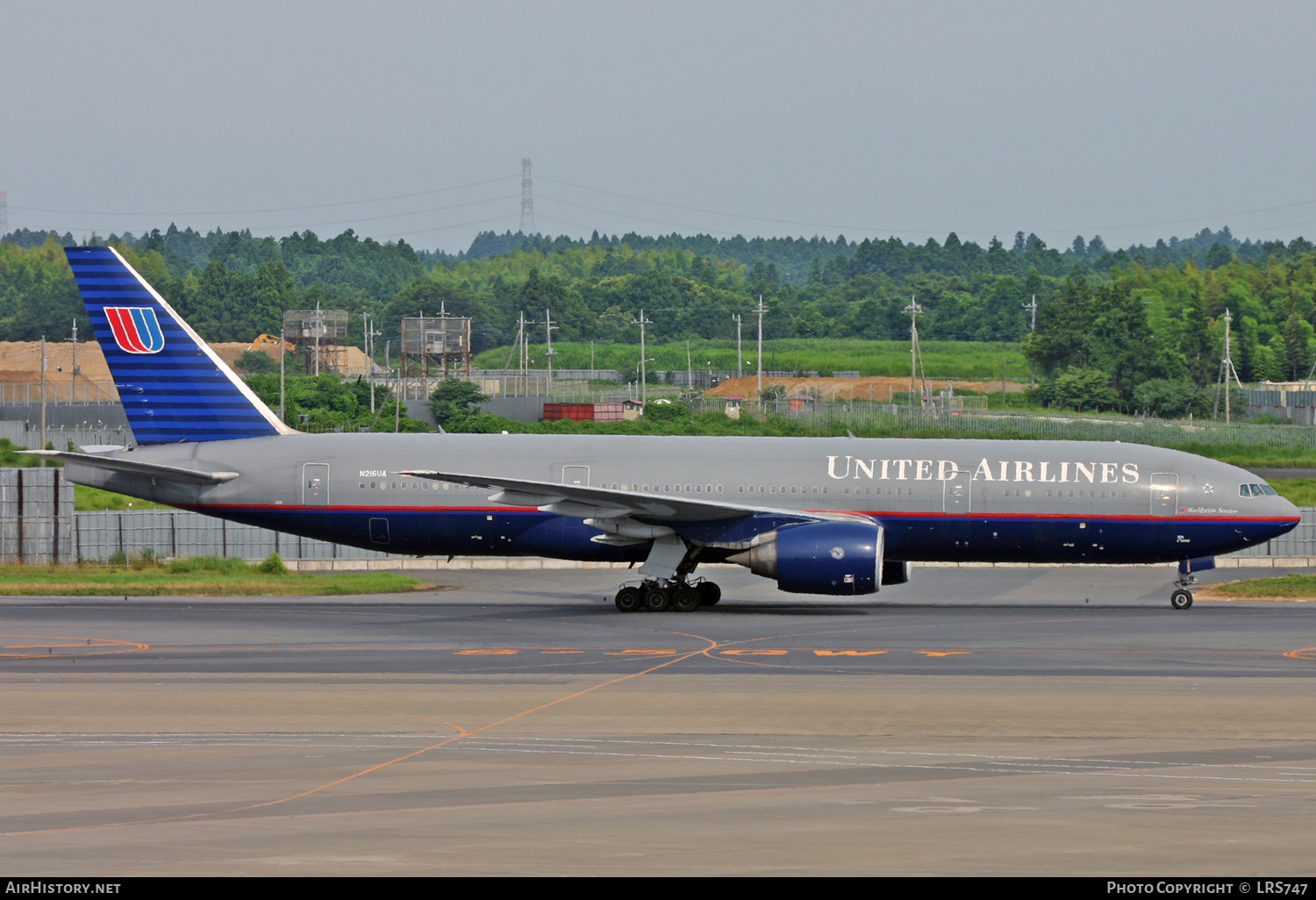 Aircraft Photo of N216UA | Boeing 777-222/ER | United Airlines | AirHistory.net #306021