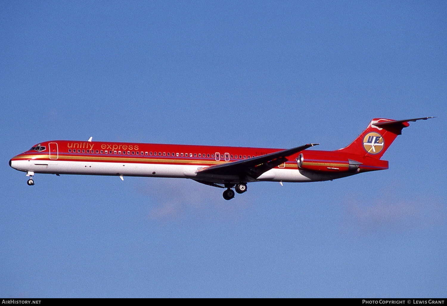 Aircraft Photo of EI-BTX | McDonnell Douglas MD-82 (DC-9-82) | Unifly Express | AirHistory.net #306035