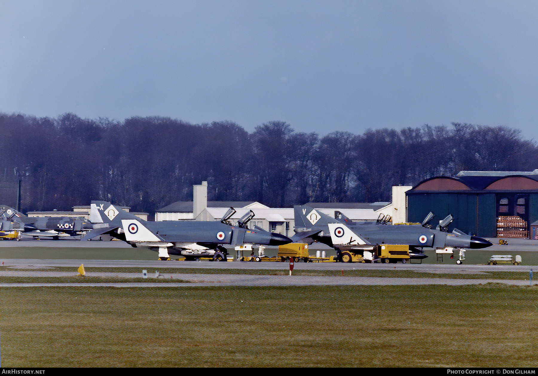 Airport photo of Leuchars (EGQL / ADX) in Scotland, United Kingdom | AirHistory.net #306103