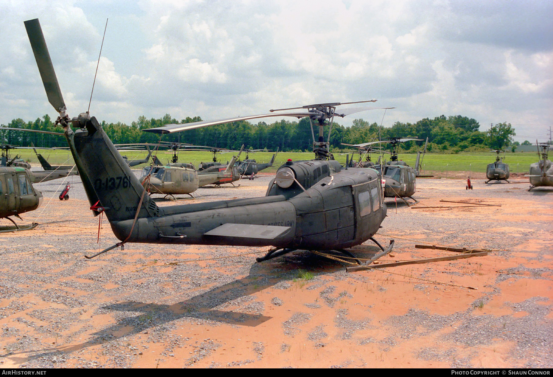 Aircraft Photo of 64-13761 / 0-13761 | Bell UH-1H Iroquois | USA - Army | AirHistory.net #306127
