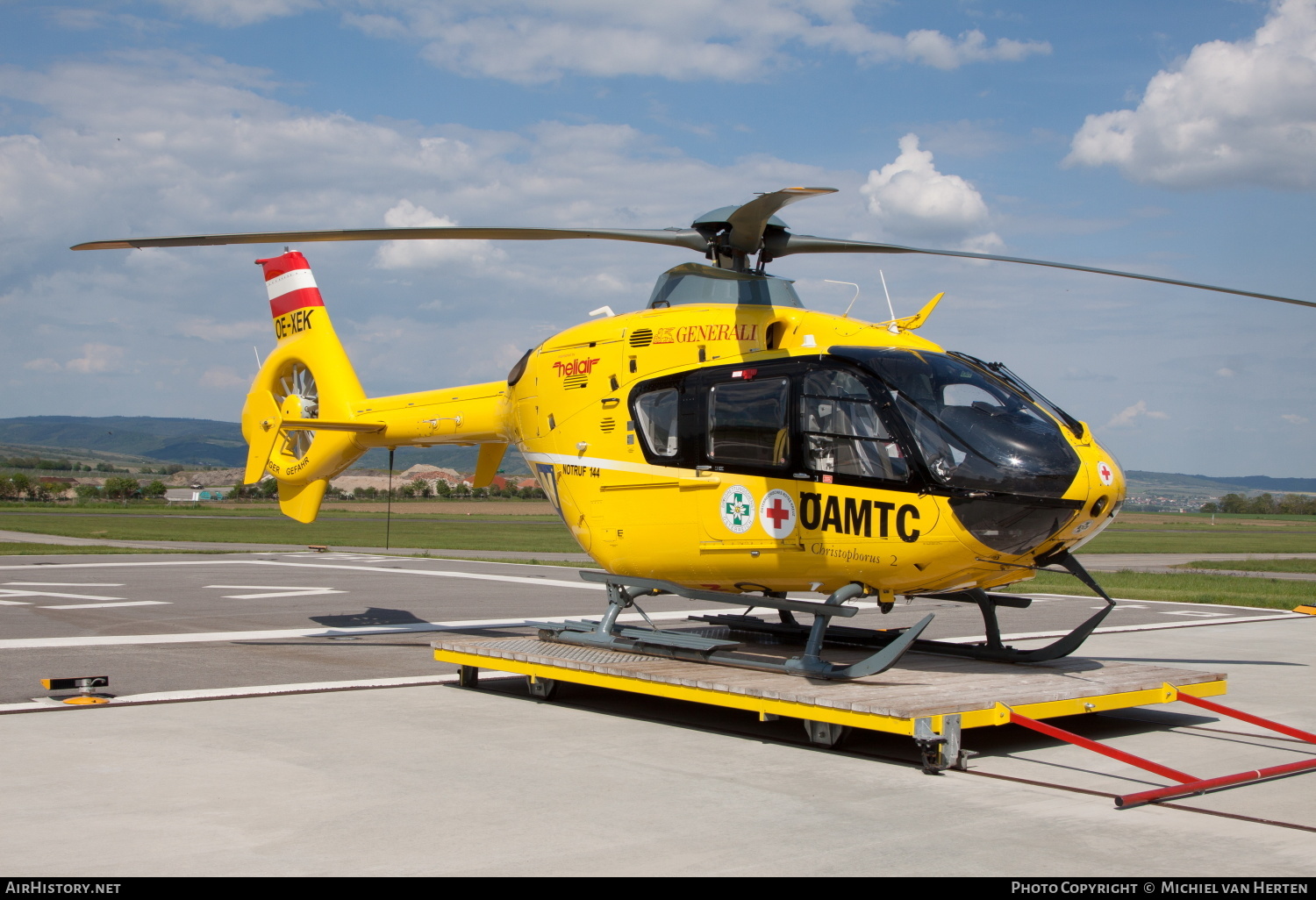 Aircraft Photo of OE-XEK | Eurocopter EC-135T-2+ | ÖAMTC | AirHistory.net #306129