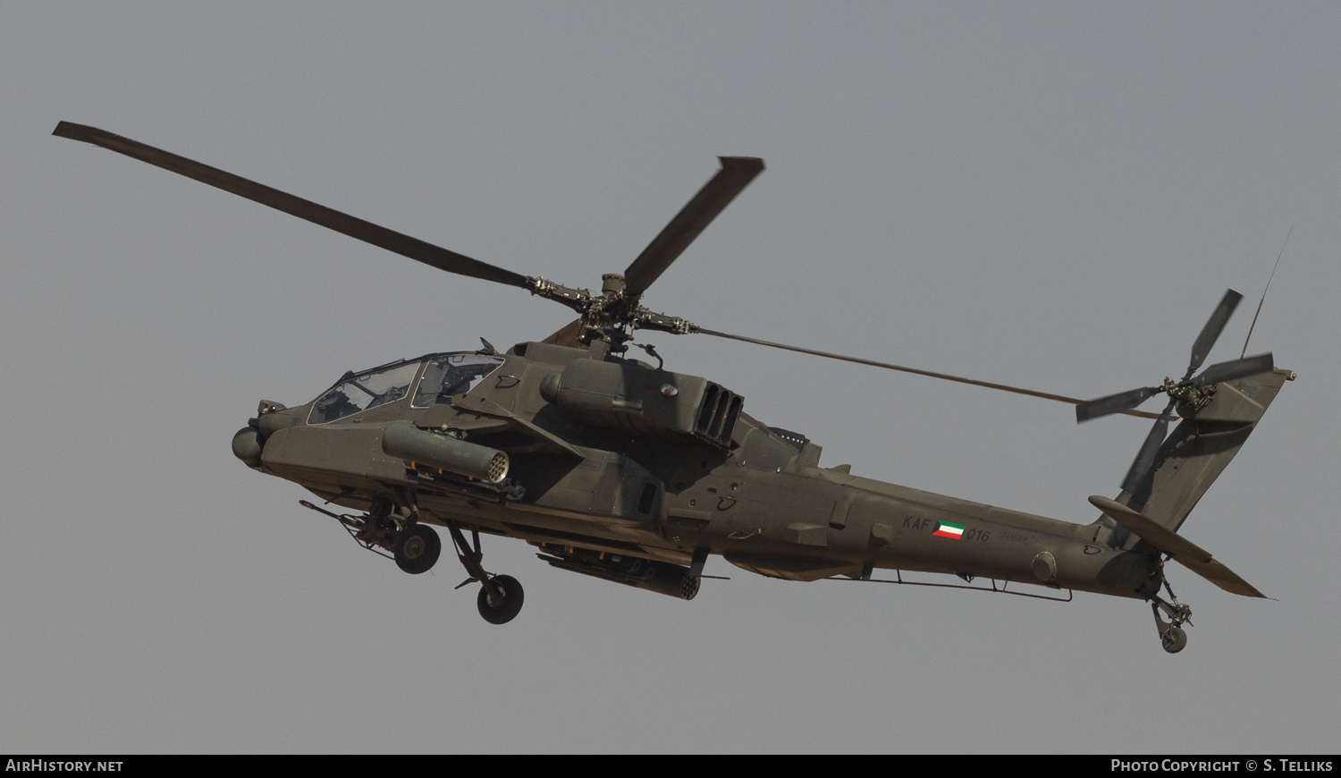 Aircraft Photo of KAF-016 | Boeing AH-64D Apache | Kuwait - Air Force | AirHistory.net #306140