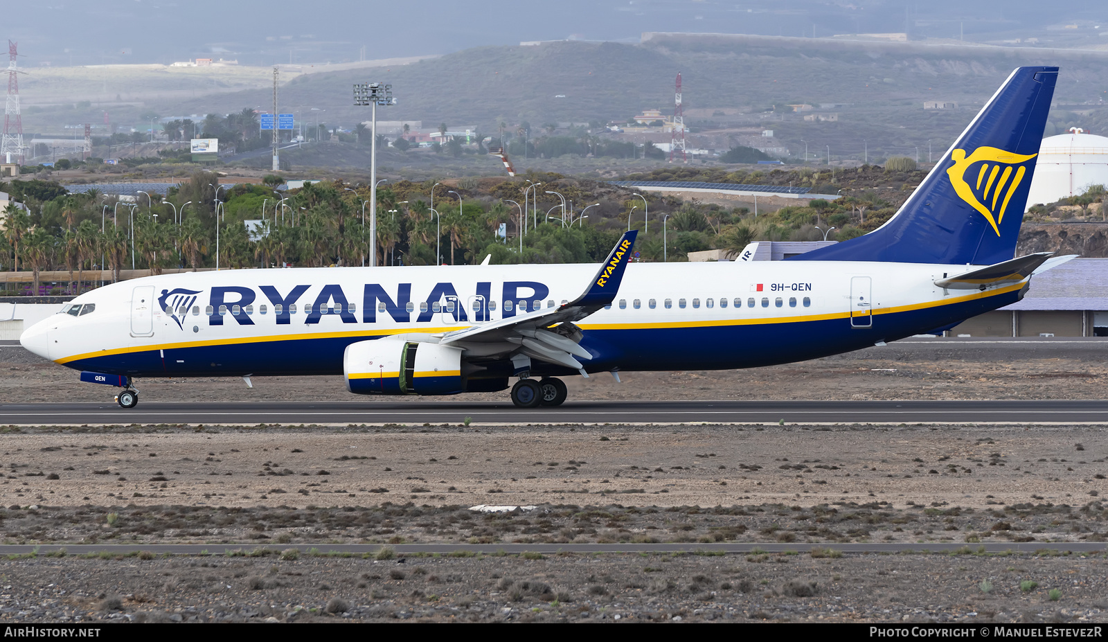 Aircraft Photo of 9H-QEN | Boeing 737-800 | Ryanair | AirHistory.net #306171