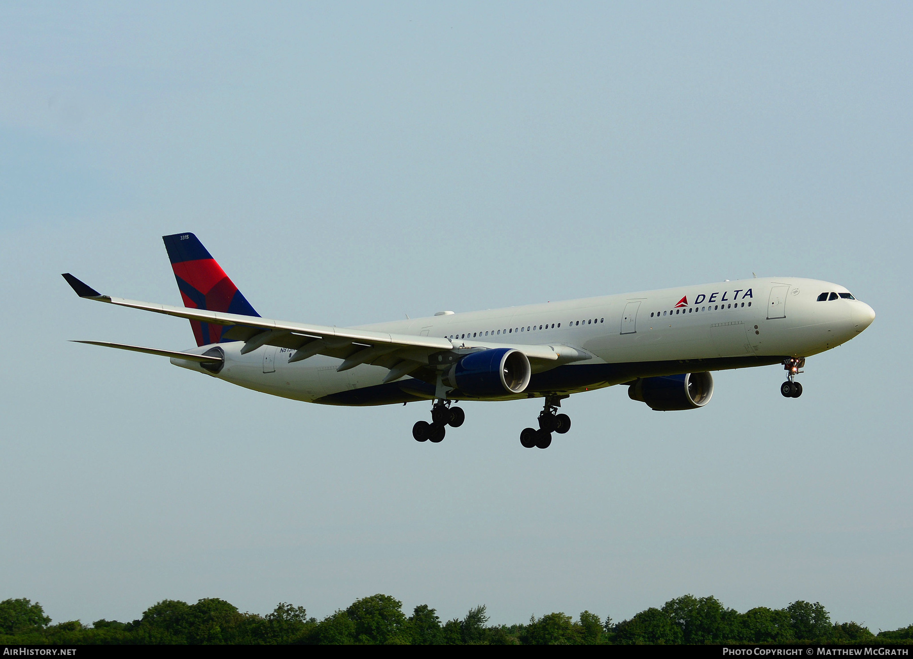 Aircraft Photo of N815NW | Airbus A330-323 | Delta Air Lines | AirHistory.net #306175