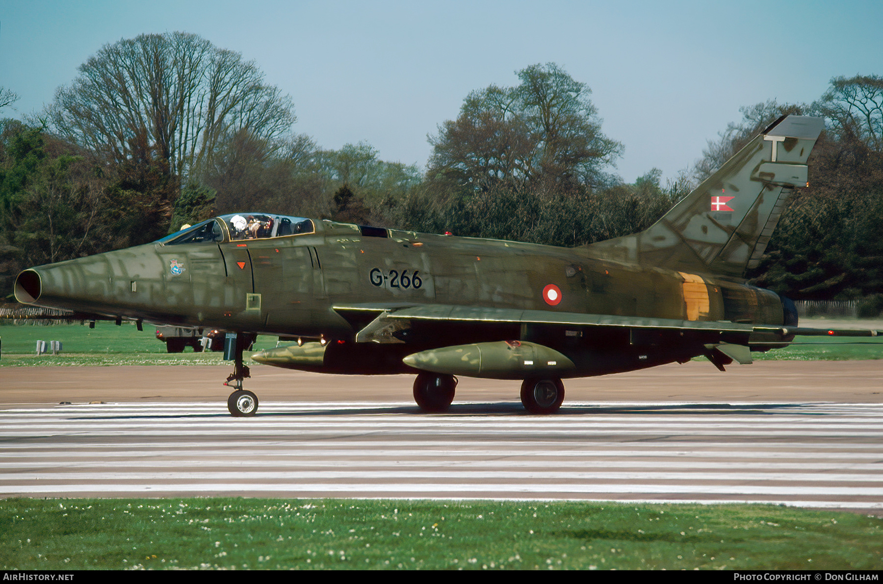 Aircraft Photo of G-266 / 42266 | North American F-100D Super Sabre | Denmark - Air Force | AirHistory.net #306187